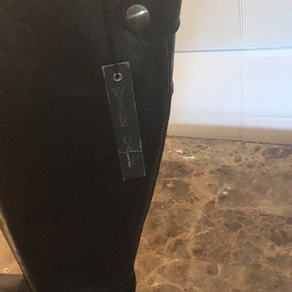 Vince Camuto Women's Kable Black Leather Riding Boot Wide Calf - Picture 6 of 6